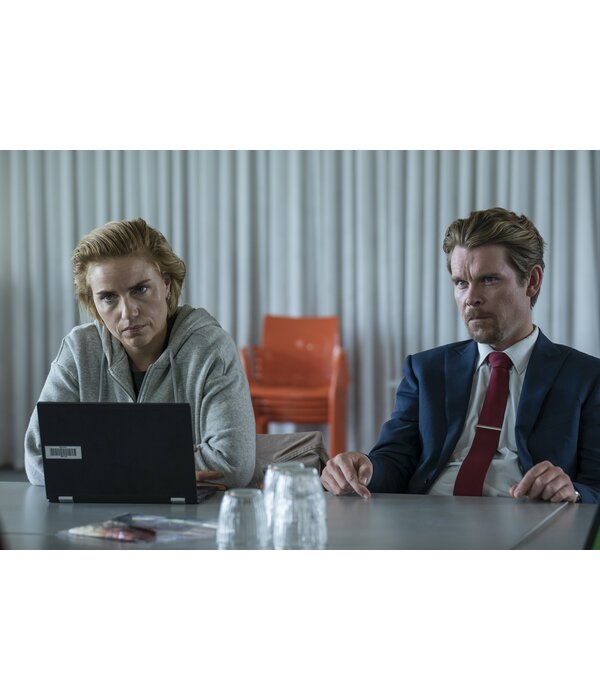 Lumière Crime Series OXEN SEIZOEN 1 | DVD