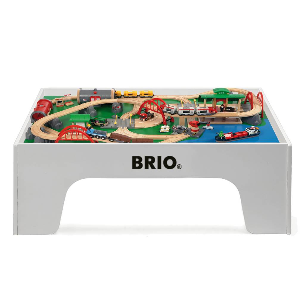 Table Brio en bois avec circuit - Tablesdejeux 