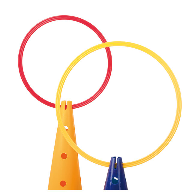 Jeux de cerceaux, cônes et barres