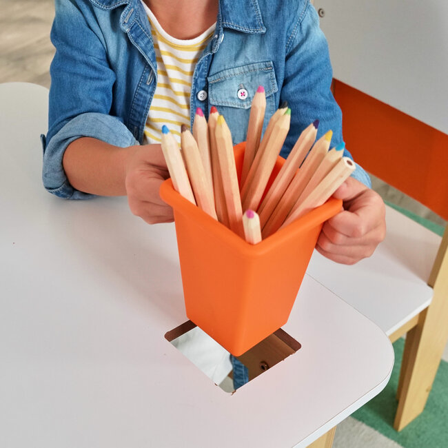 Kidkraft Table montessori en bois  avec 4 chaises