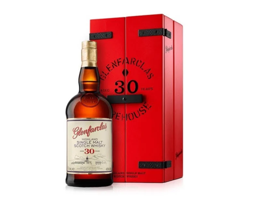 Glenfarclas Single Malt Whisky 'warehouse'  | 30 Years Old