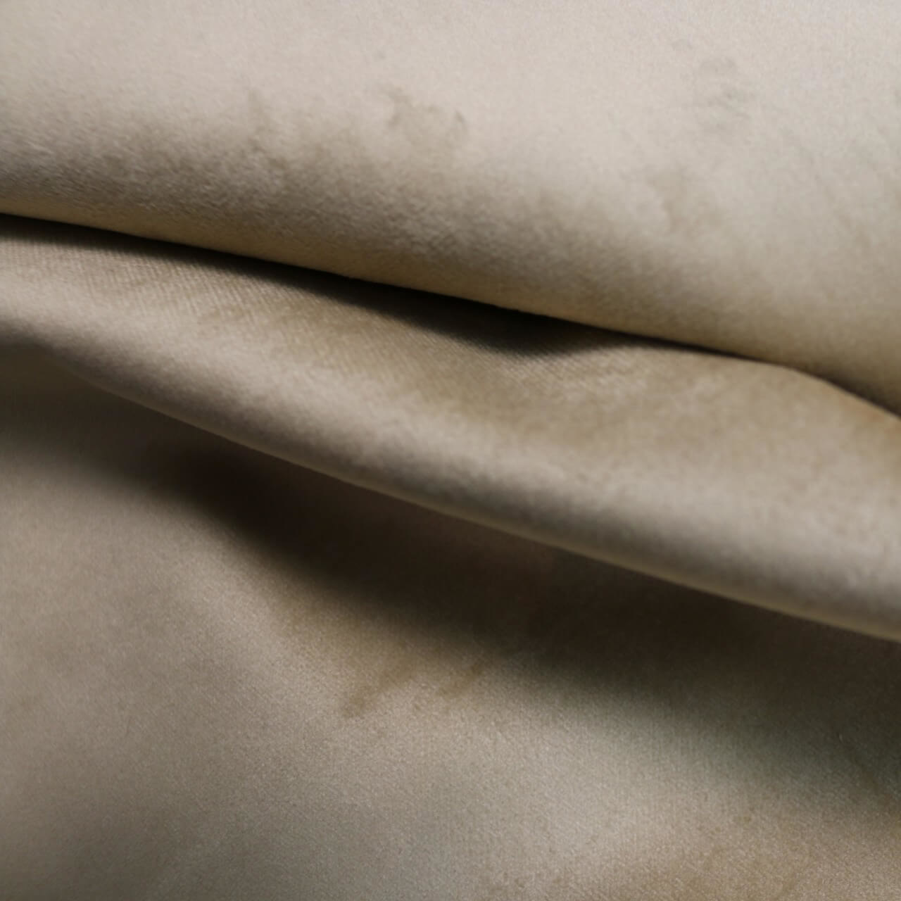Lux FR 140 - Linen | per meter