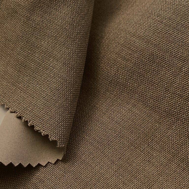 Darklin 300 - Hazel | per meter