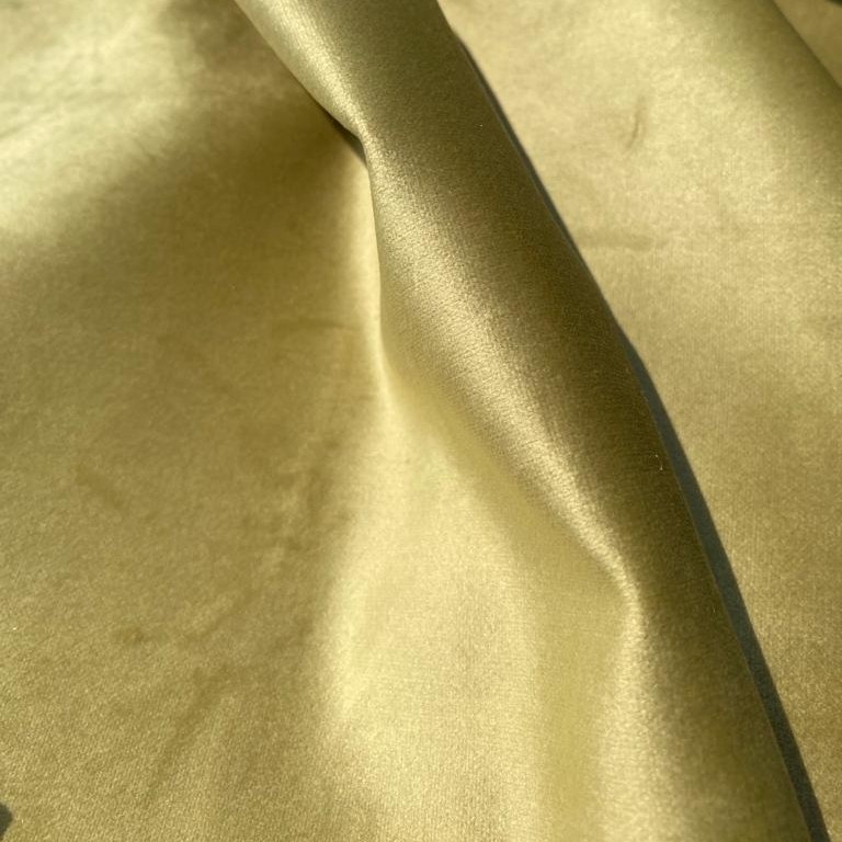 Lux FR 140 - Olive | per meter