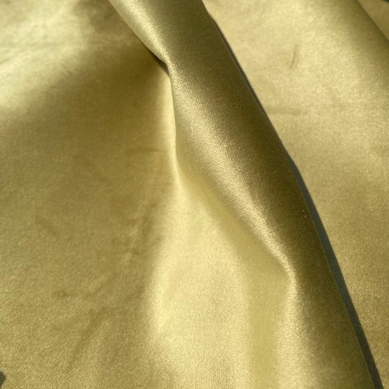 Lux FR 140 - Olive | volle rol