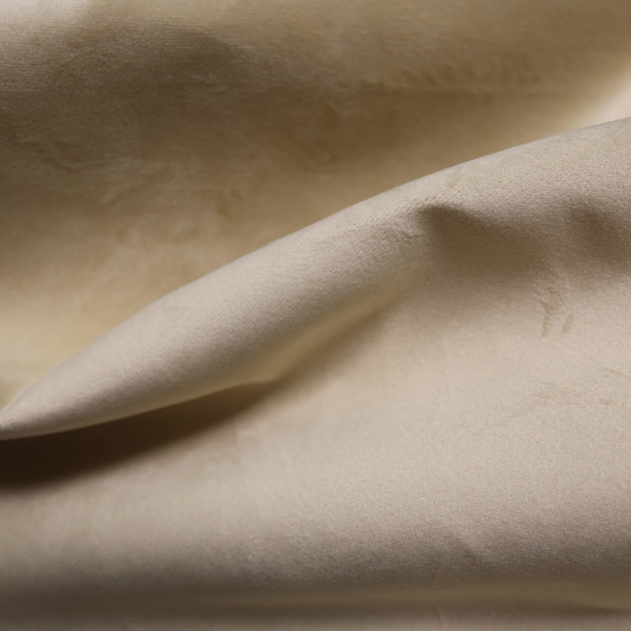 Lux FR 140 - Sand | volle rol