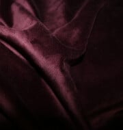 Velvet 145 - Aubergine | volle rol