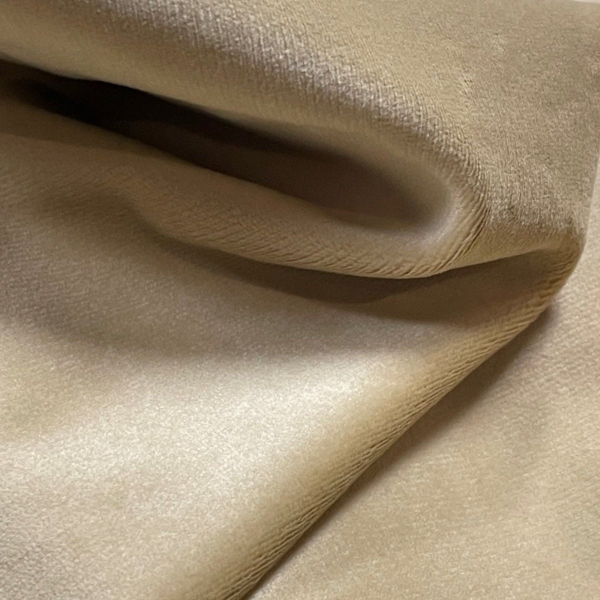Velvet 145 - Beach | volle rol
