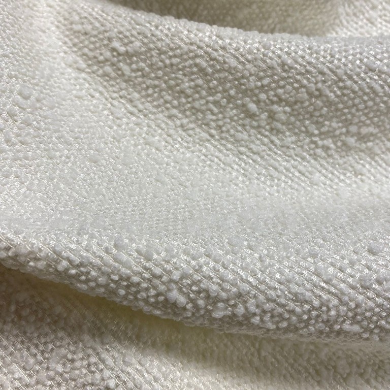 Bouclé 145 - Pearl White | uniek restant van 1,05 meter