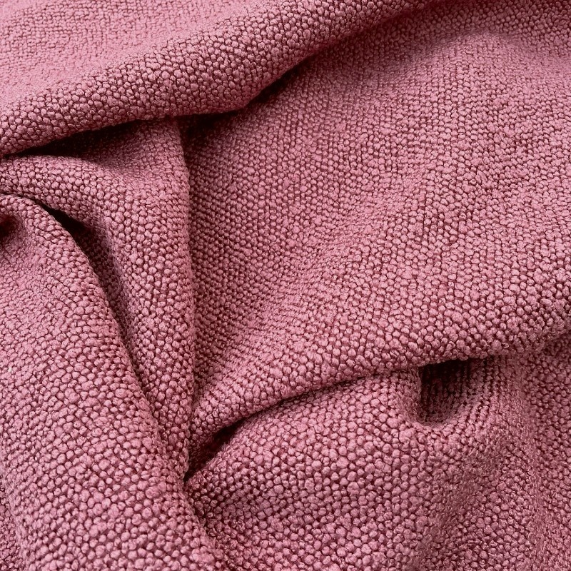Bouclé 145 - Pink Merlot | uniek restant van 3,70 meter
