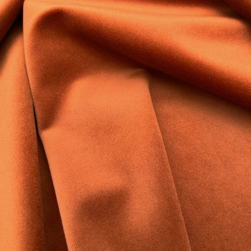 Lush Velvet 300  - Amber | uniek restant van 3,55 meter