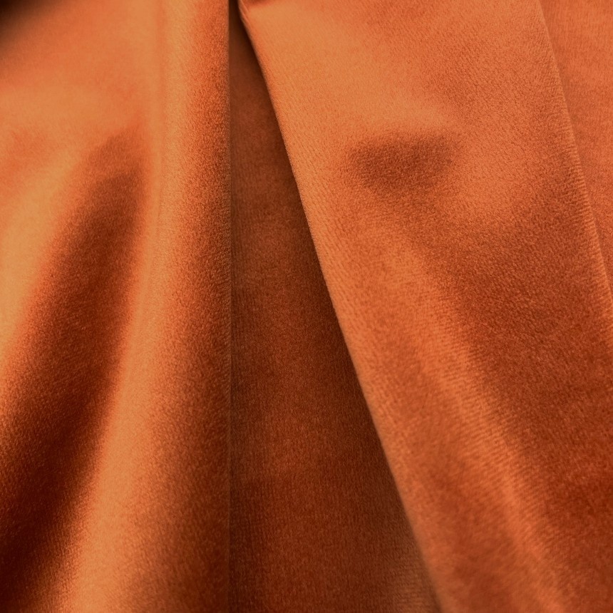 Lush Velvet 300  - Amber | uniek restant van 3,55 meter
