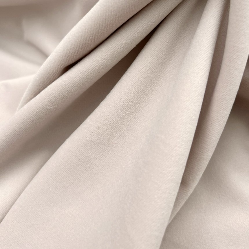 Lush Velvet 300 - Chrystal | uniek restant van 21,10 meter