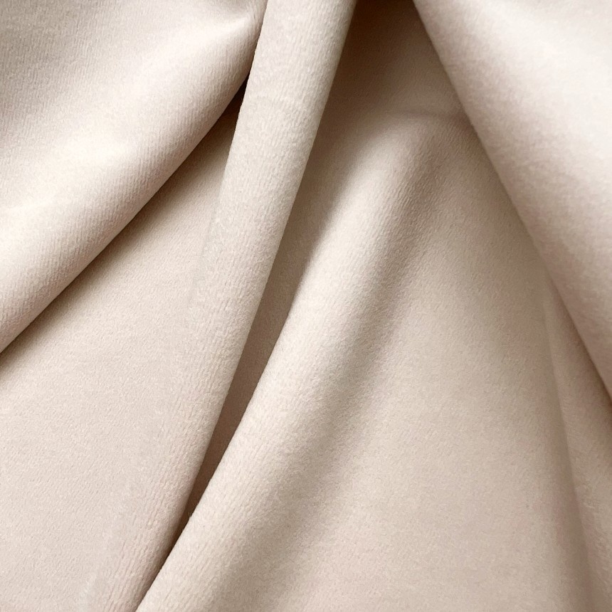Lush Velvet 300 - Chrystal | uniek restant van 21,10 meter
