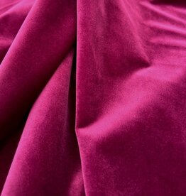 Lush Velvet 300 - Garnet | restant 9,30 meter