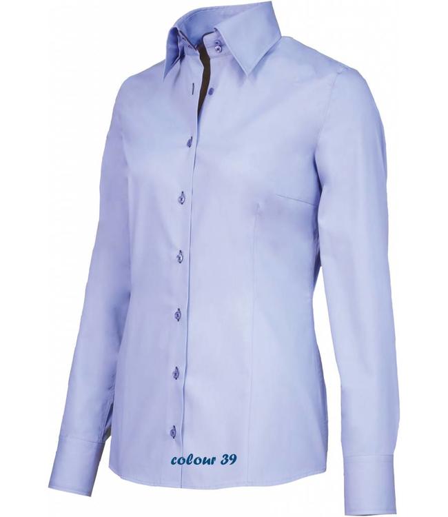 Giovanni Capraro - luxe design blouse DOMANI , met button-down kraag en subtiele kleurdetails