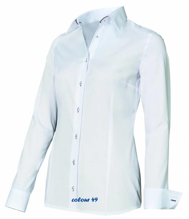 Giovanni Capraro -Italiaans design dames blouse FIAMETTA met subtiel contrast aan hals, en knoopsgaten