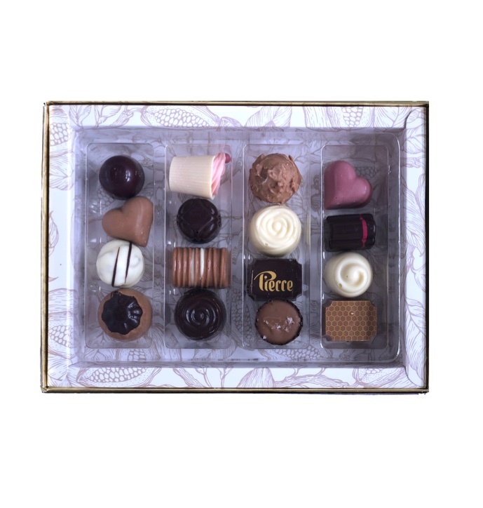 Luxe box met 16 ambachtelijke bonbons