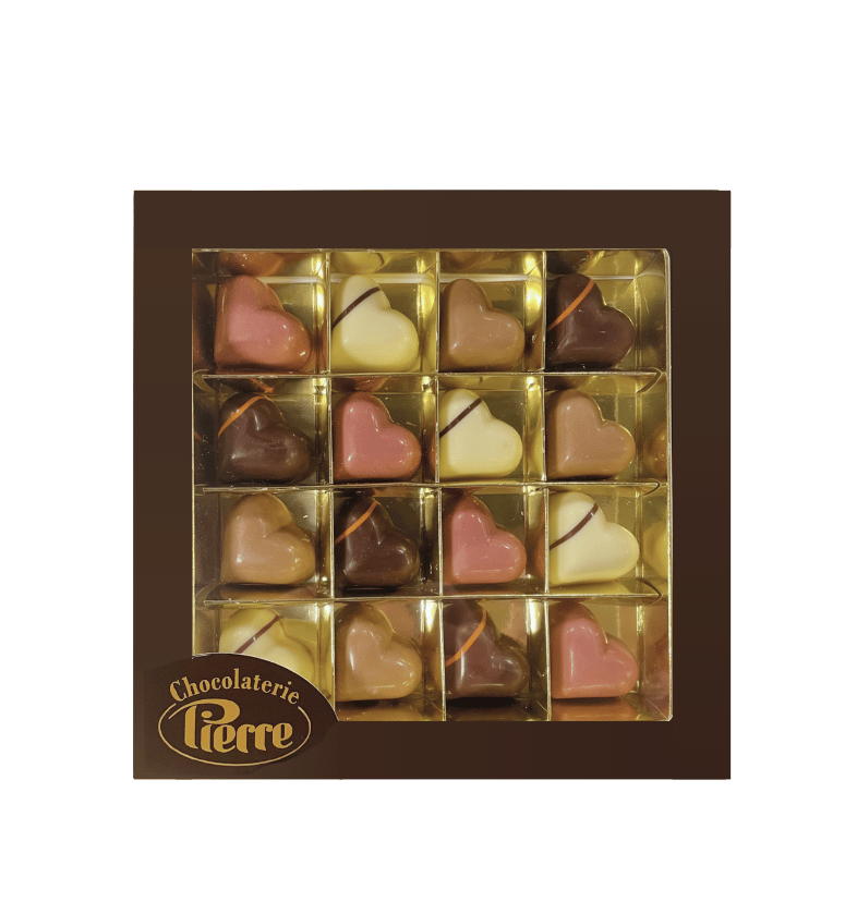 Luxe cadeaubox met 16 hartjesbonbons