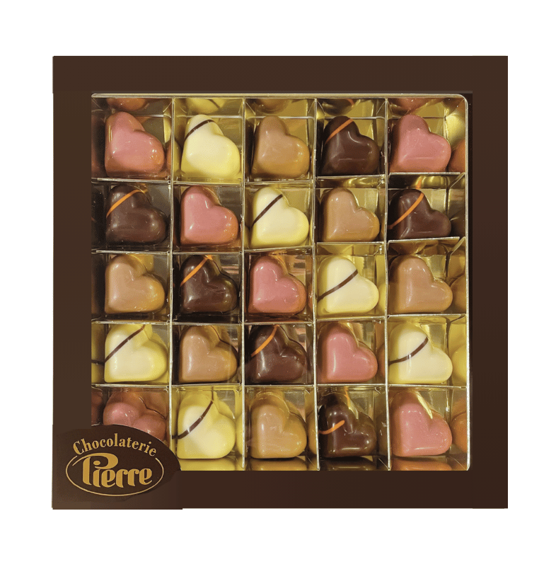 Luxe cadeaubox met 25 hartjesbonbons