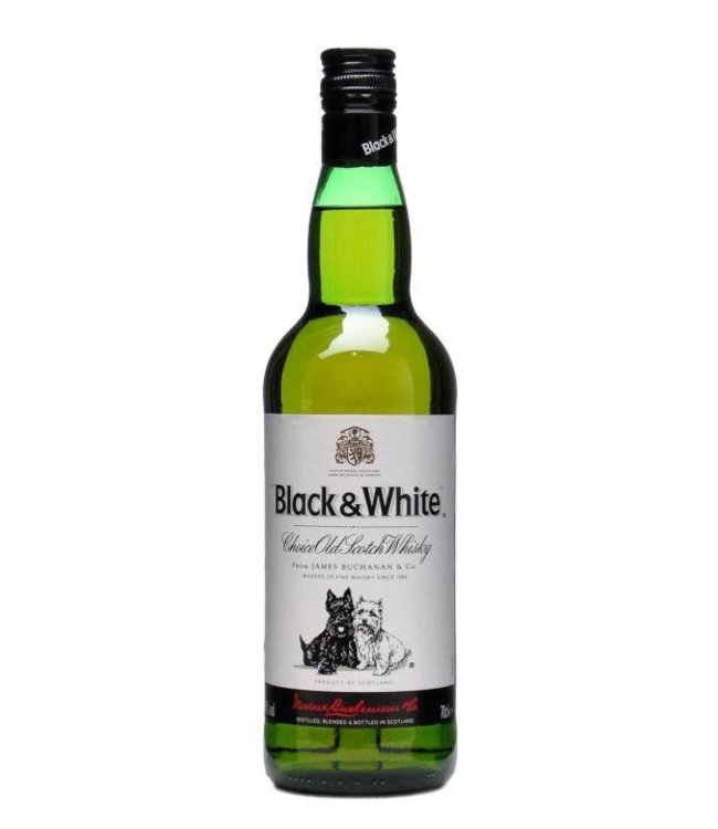 Black and White Scotch Whisky Bottle Closeup Editorial Photography - Image  of expensive, editorial: 89264472