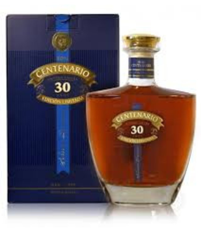 Centenario Centenario Edicion Limitada 30 Anos Gift Box   Volume: 70 cl