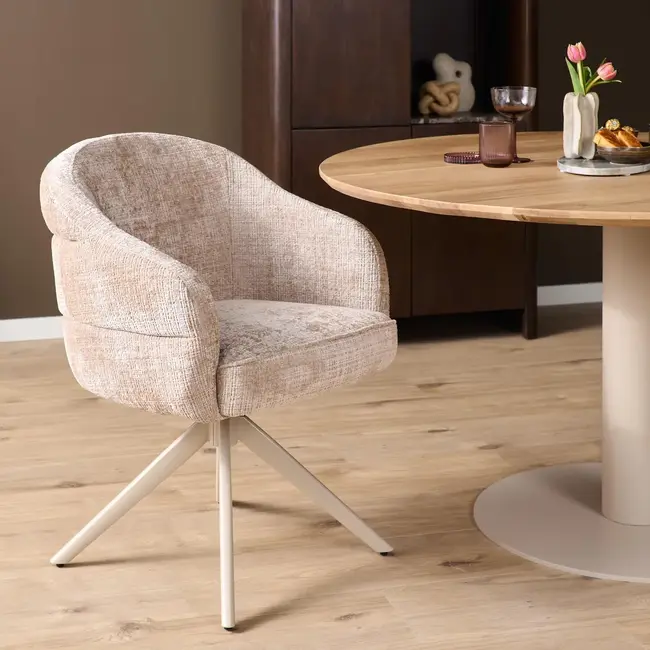 Starfurn Bella Esszimmerstuhl – Beige – Sandfarbene Beine – Mit Armlehnen