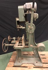 Kettingfrees machine