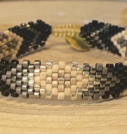 Armband aus Miyukiperlen