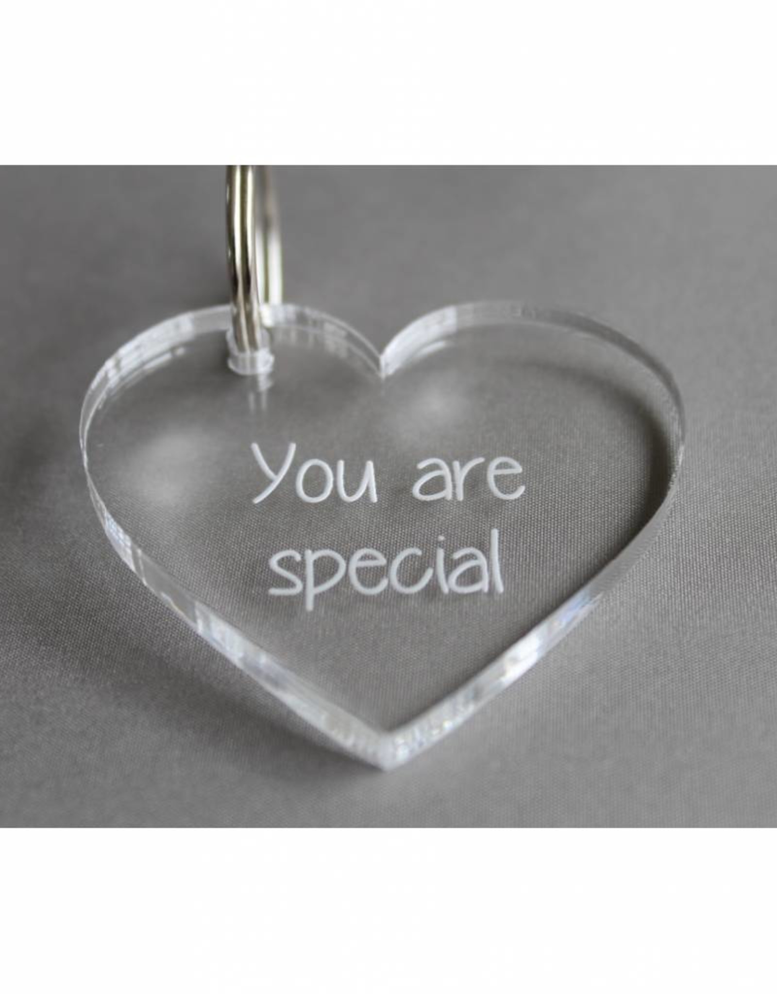 Sleutelhanger hartje "You are special"