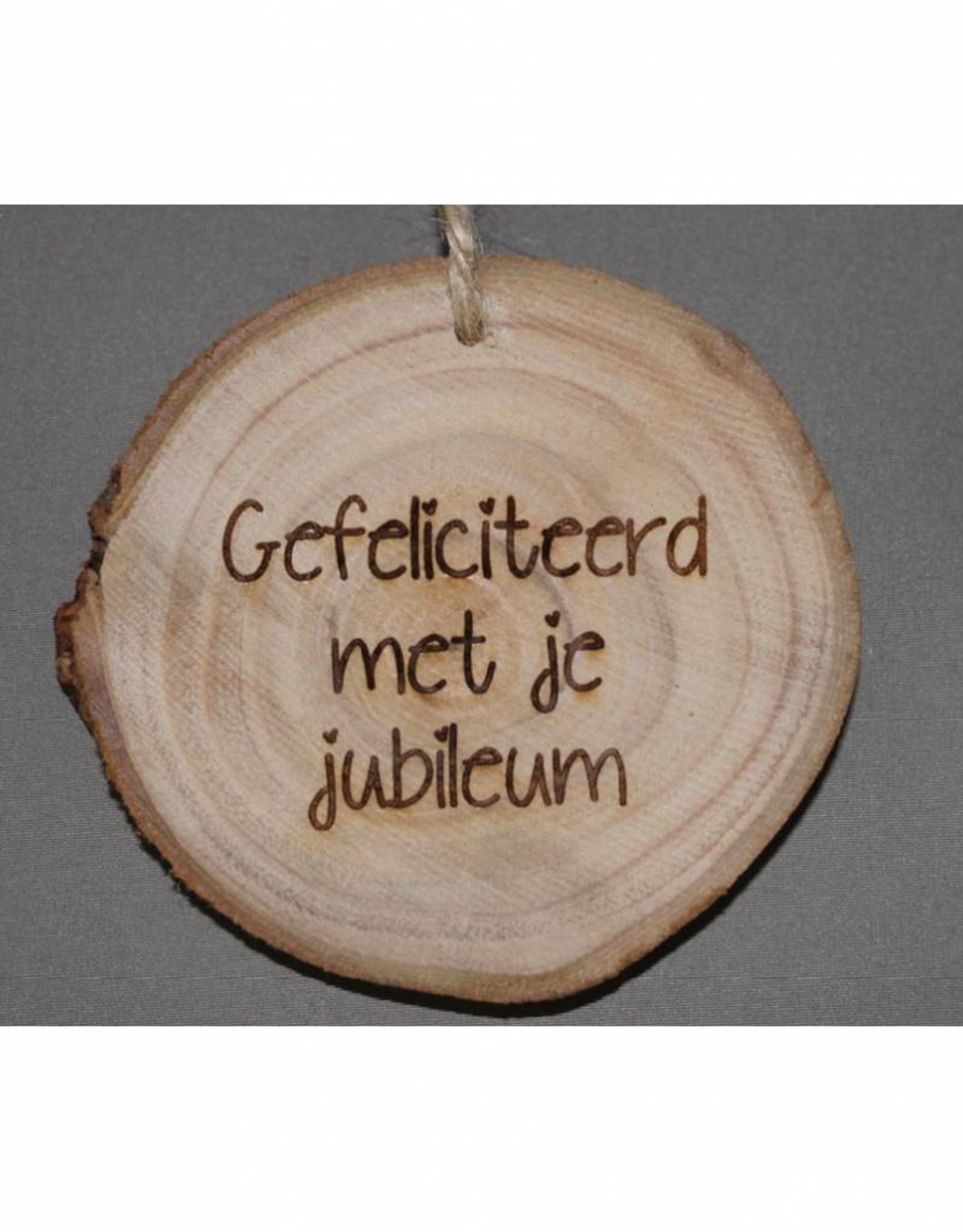 Houten cadeau-label - "Gefeliciteerd met je jubileum"