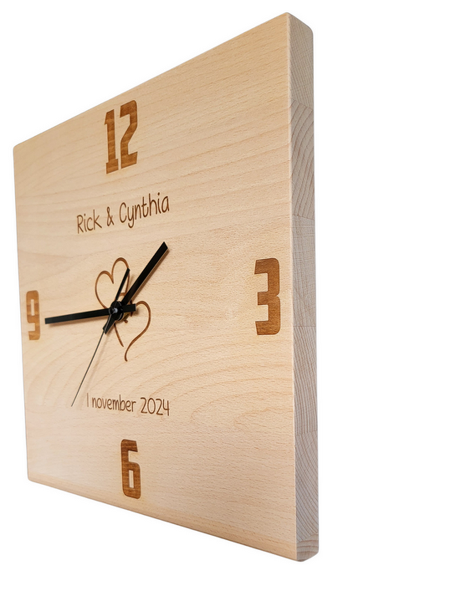 Houten klok voor bruidspaar