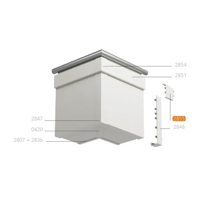 Montagetekening van een uitwendige hoek met Keralit dakrandbekleding en sierlijst modern, met hoekstukken en tussenstukken. Het tussenstuk sierlijst modern (2855) is oranje gemarkeerd.