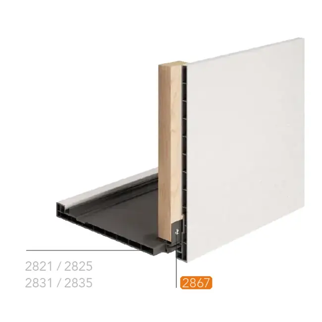 Montagetekening van het Keralit dakrandpaneel met montageprofiel 10 mm aan een houten regel. Het montageprofiel 10 mm (2867) is oranje gemarkeerd.