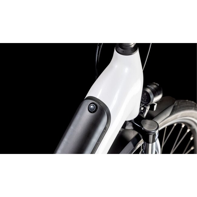 Cube  Cube Supreme Hybrid One e-bike dames 8Versnellingen Wit