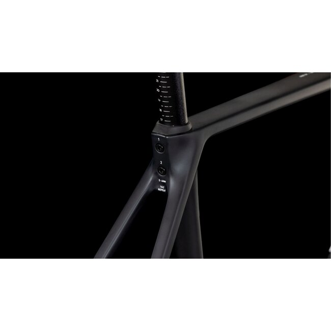 Cube  Cross Race C62 Pro uni Zwart 24V