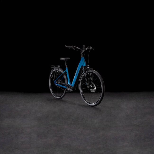 Cube  Supreme Hybrid Deluxe One 625 uni Blauw 8V