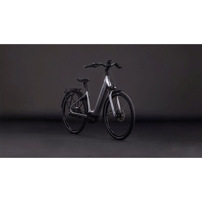 Cube  Supreme Hybrid Deluxe Pro 600 Quicksilver/grey uni 26 inch Zilver