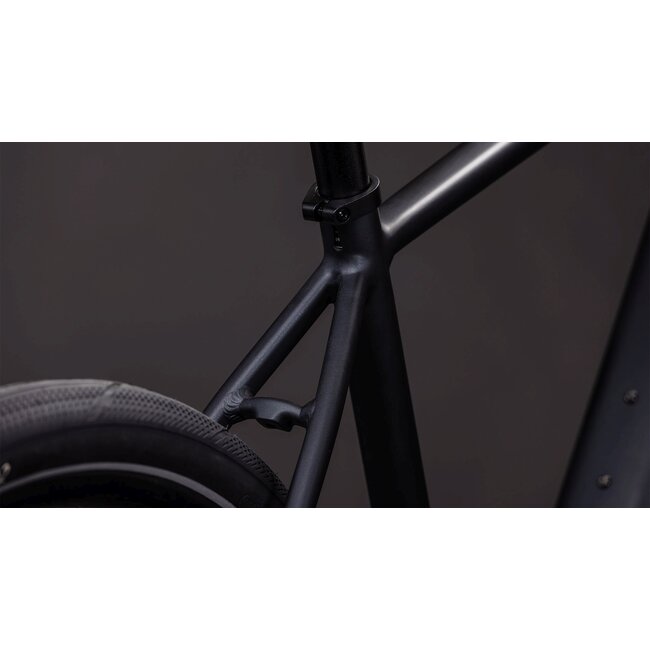 Cube  Editor Hybrid Pro 400x Coal/prism uni Zwart 11V