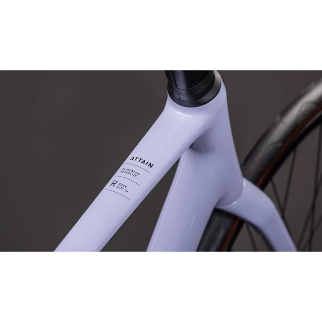 Cube  Attain Race Cyclamen/black uni Paars 20V