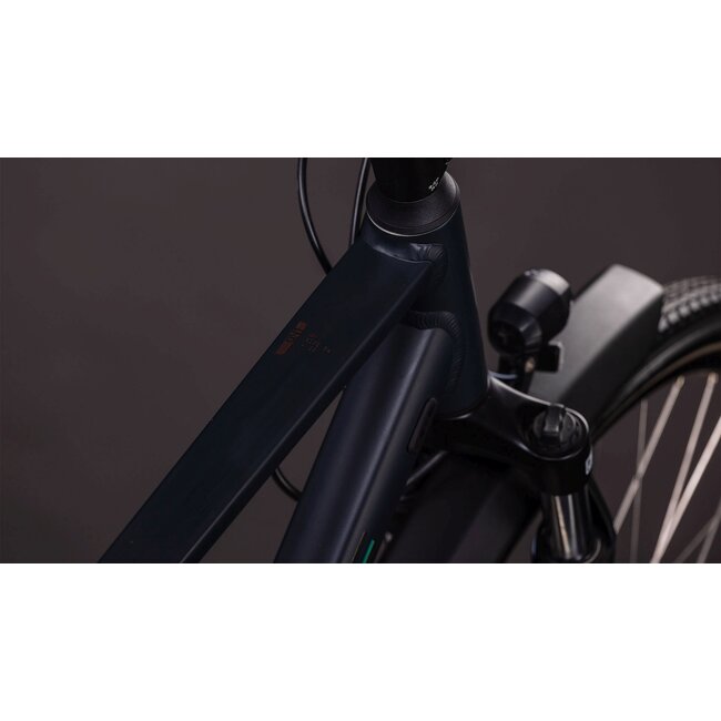 Cube  Touring One Night/chrome uni Zwart 8V