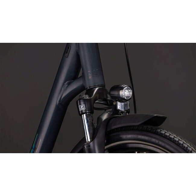 Cube  Touring One Night/chrome uni Zwart 8V