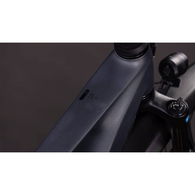 Cube  Kathmandu Hybrid One11 Hpc Pro 800