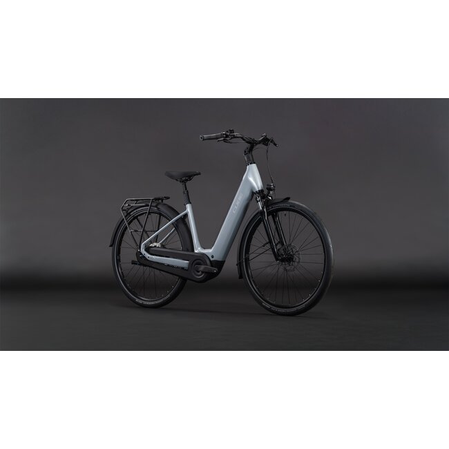 Cube  Supreme Hybrid Comfort One 600