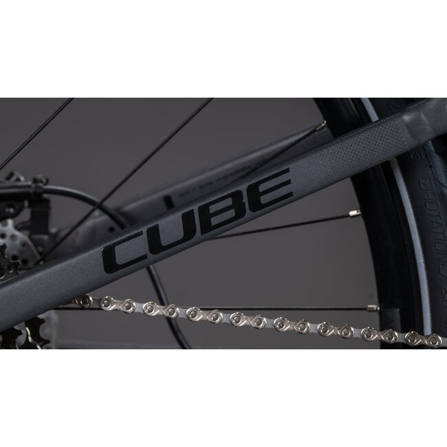 Cube  Kathmandu Hybrid One11 Hpc Pro 800