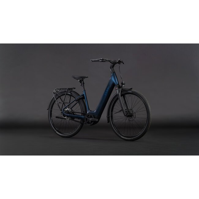 Cube  Supreme Hybrid Deluxe One 600