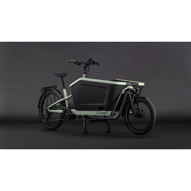 Cube  Cargo Hybrid 800