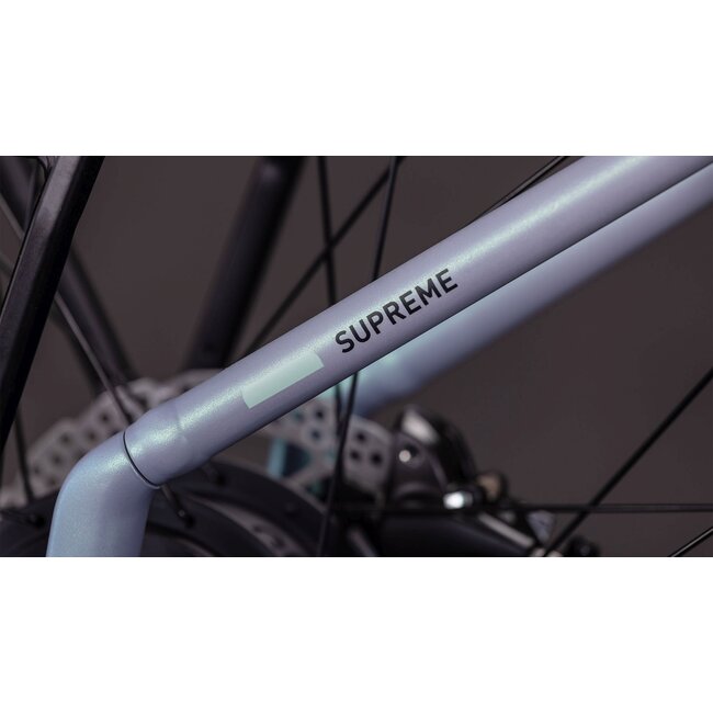 Cube  Supreme Hybrid Deluxe SLX 600