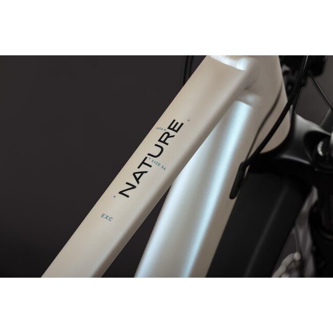 Cube Nature EXC FE · Glintsand/Black · detailfoto