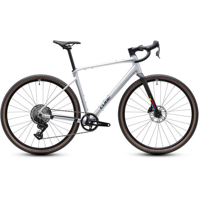 Cube Nuroad SLX · Spaceship/Cmy